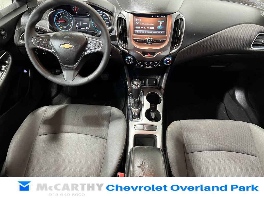 Used 2017 Chevrolet Cruze LT w/ Convenience Package image 26