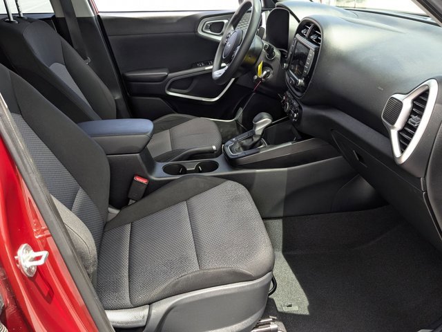 Used 2022 Kia Soul LX FWD image 20