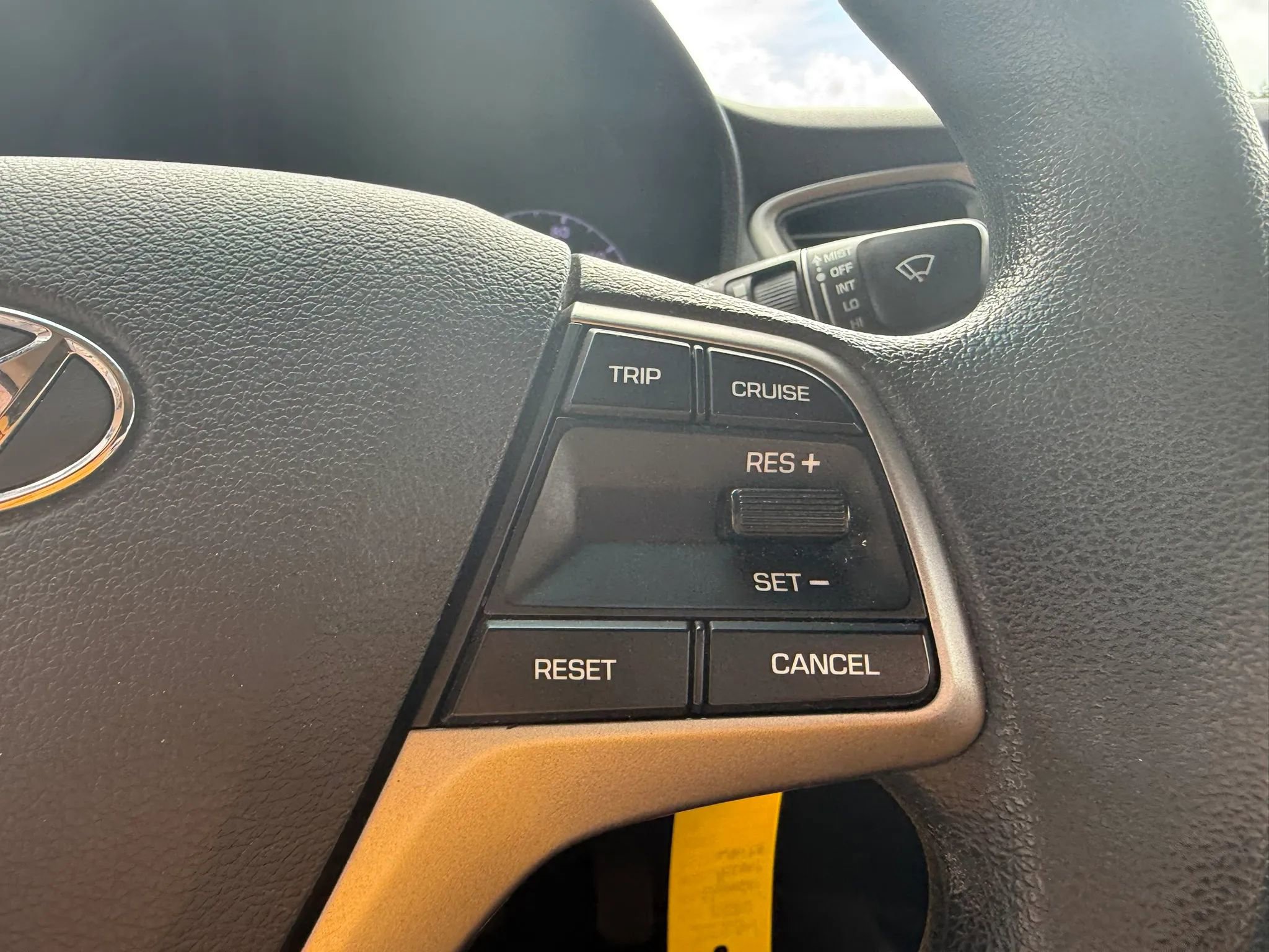 Used 2020 Hyundai Accent SE FWD image 8