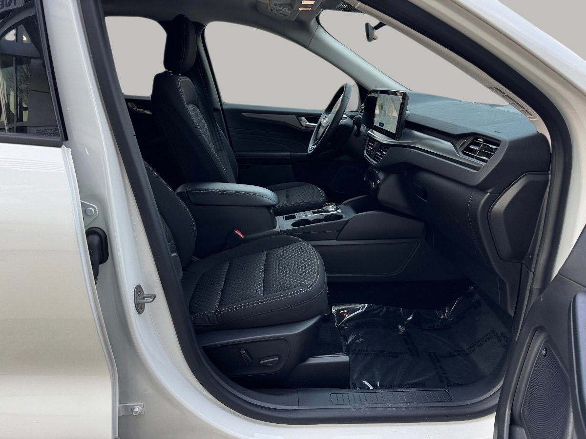 Used 2023 Ford Escape Active w/ Tech Pack #2 image 19
