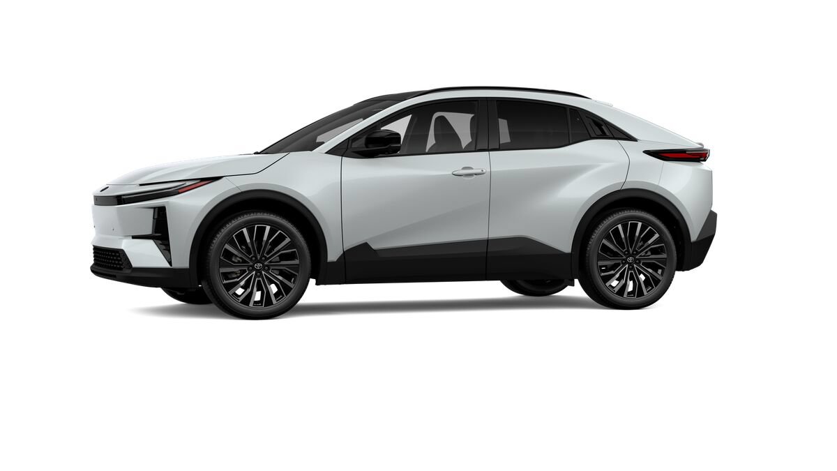 New 2027 Toyota C-HR AWD/4WD image 3