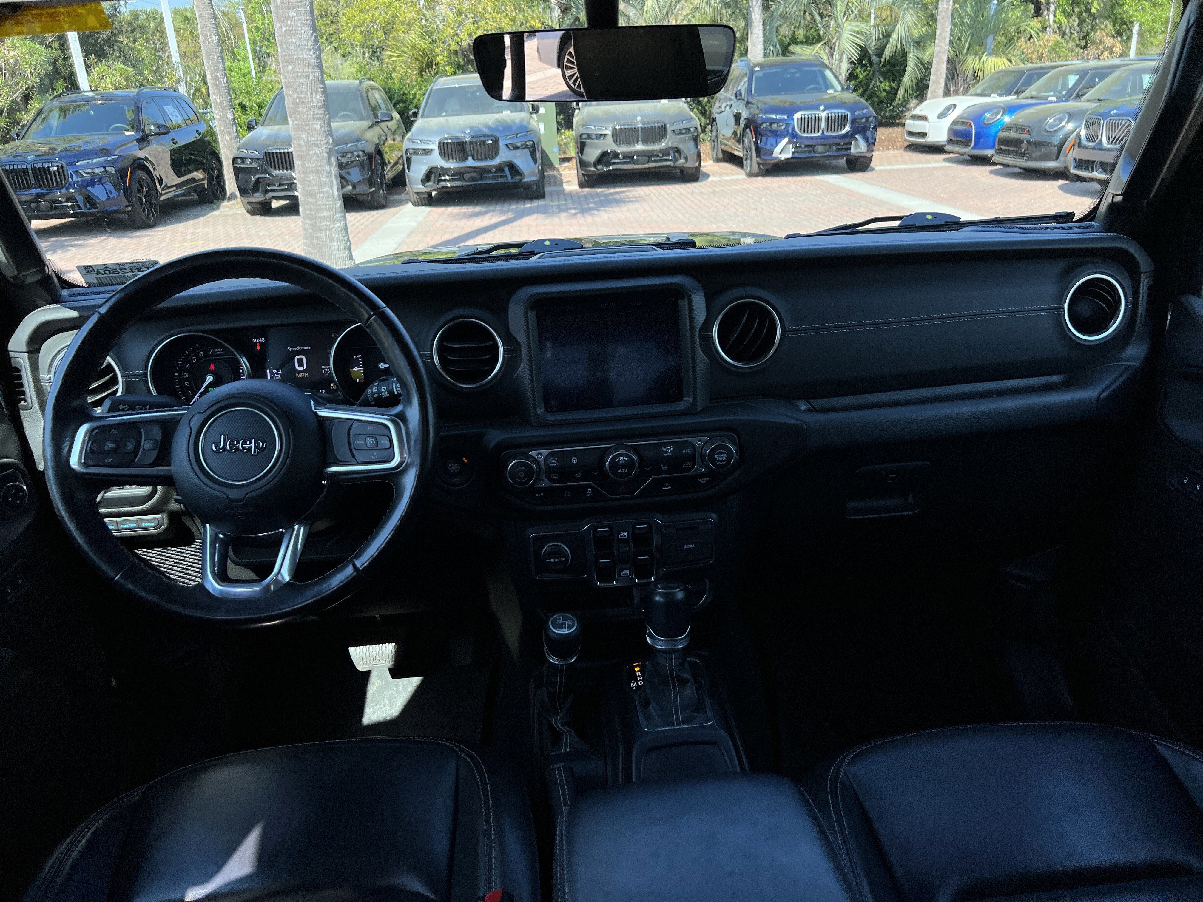 Used 2022 Jeep Wrangler Unlimited Sahara w/ Cold Weather Group image 28