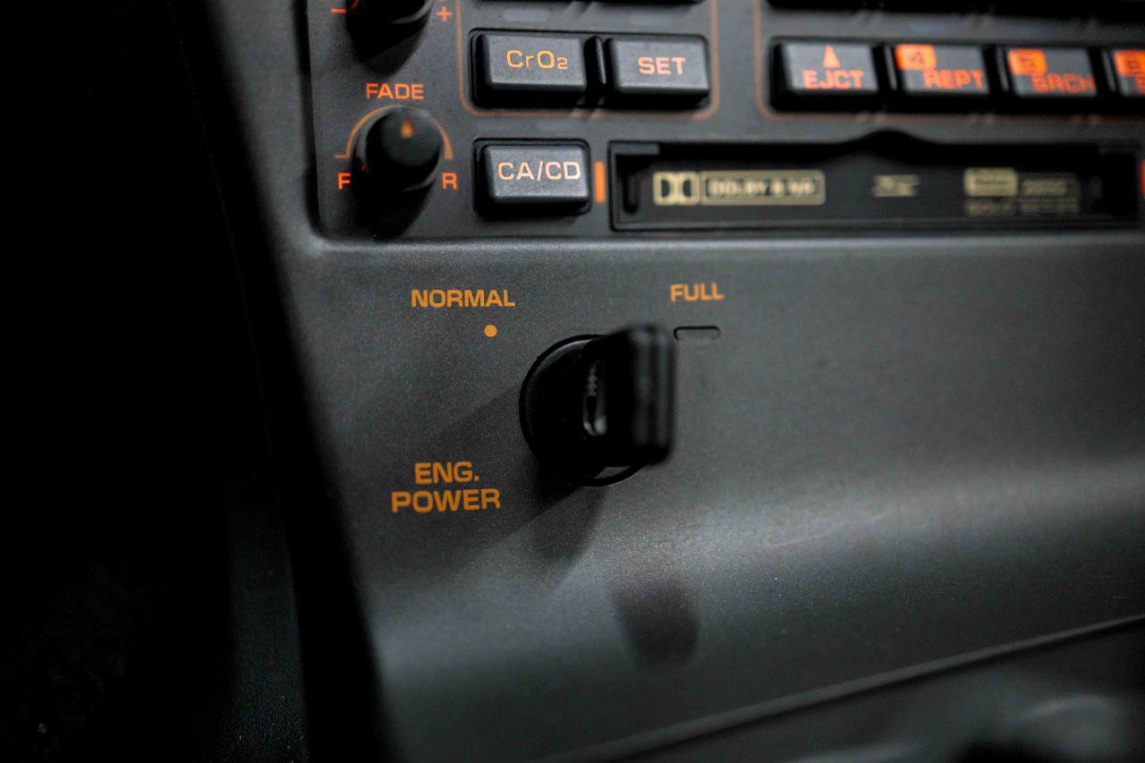 Used 1991 Chevrolet Corvette ZR-1 RWD image 75