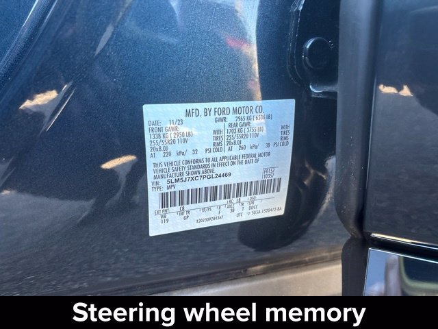 Certified 2023 Lincoln Aviator Reserve w/ Elements Package Plus AWD/4WD image 30