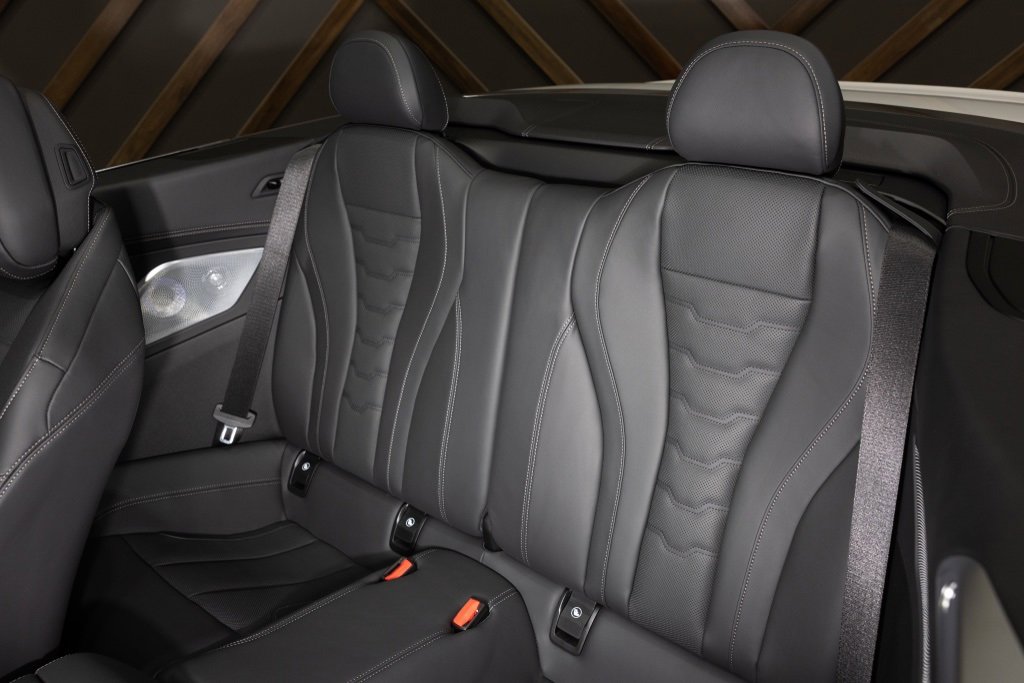 Used 2024 BMW M850i xDrive Convertible image 7