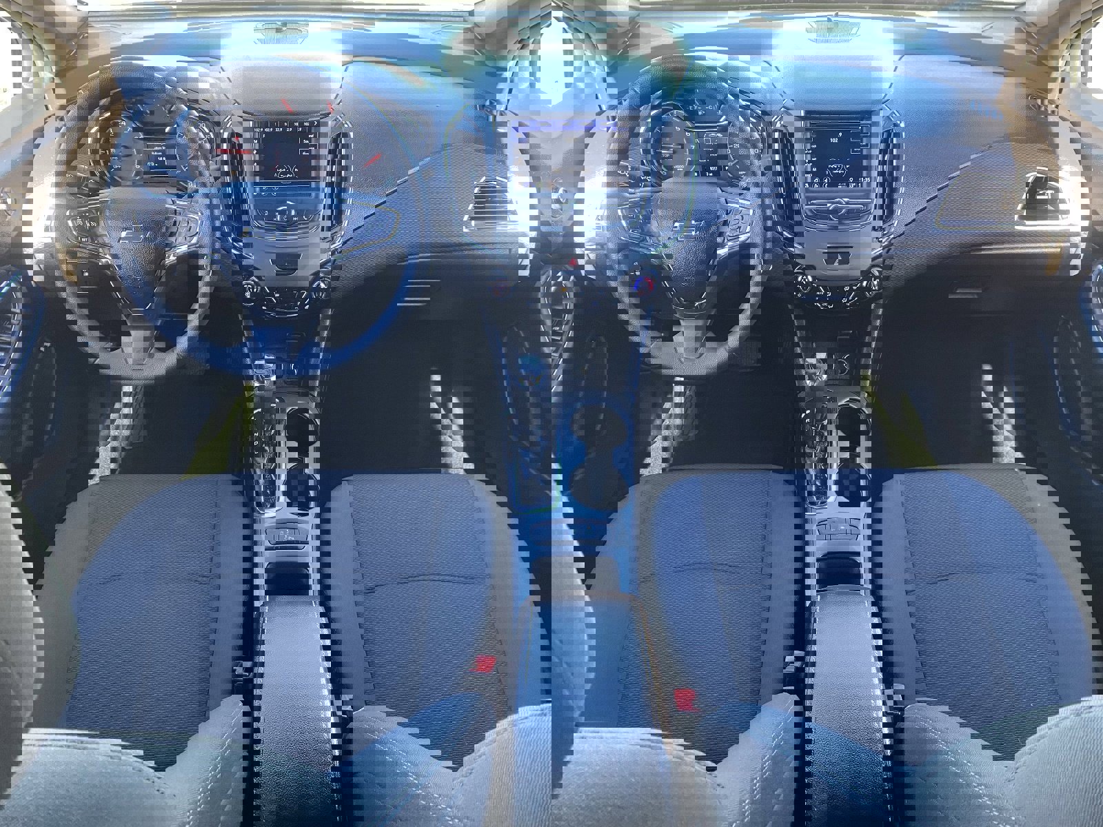 Used 2019 Chevrolet Cruze LT w/ Convenience Package image 16