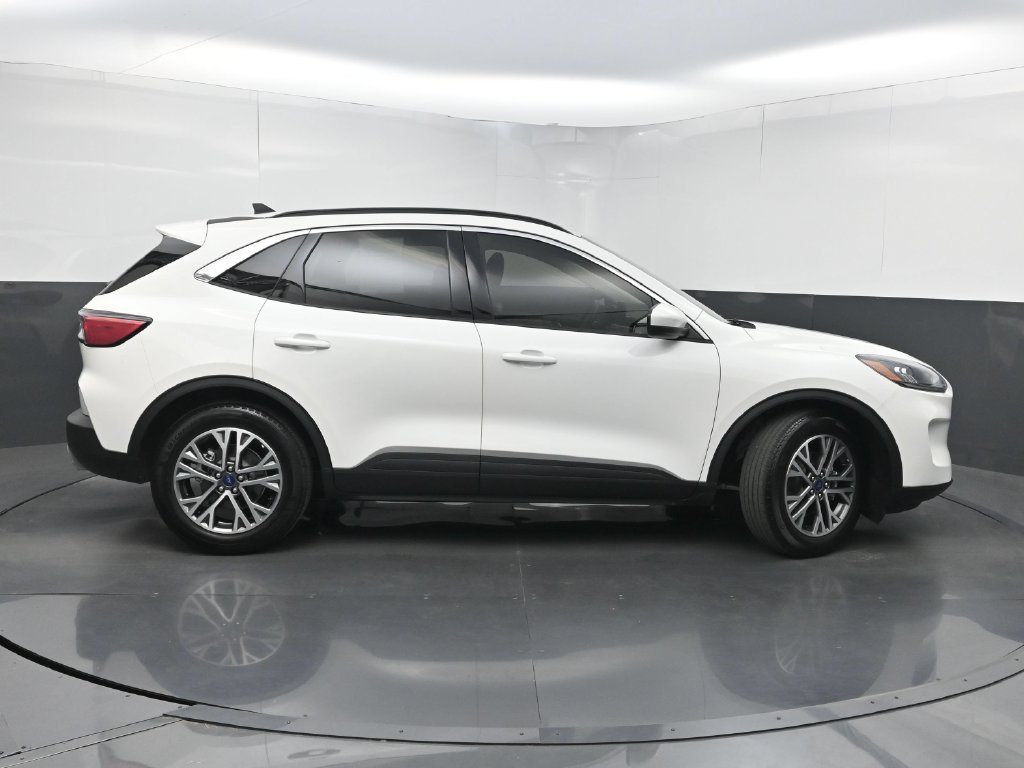 Used 2022 Ford Escape SEL w/ Technology Package FWD image 43