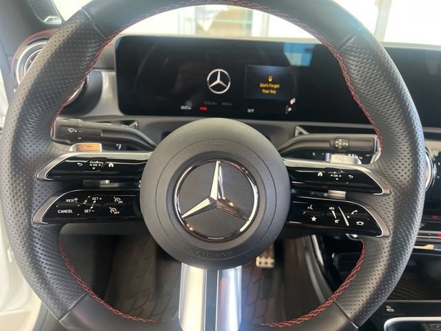 Used 2024 Mercedes-Benz CLA 250 4MATIC image 17