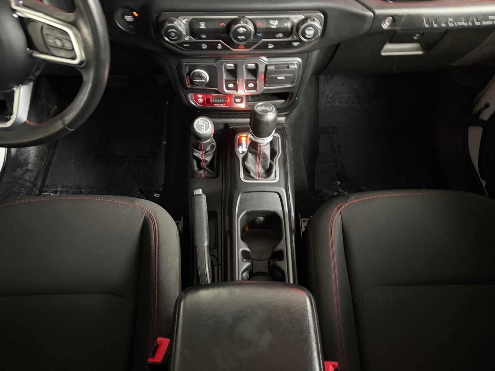Used 2018 Jeep Wrangler Rubicon AWD/4WD image 22