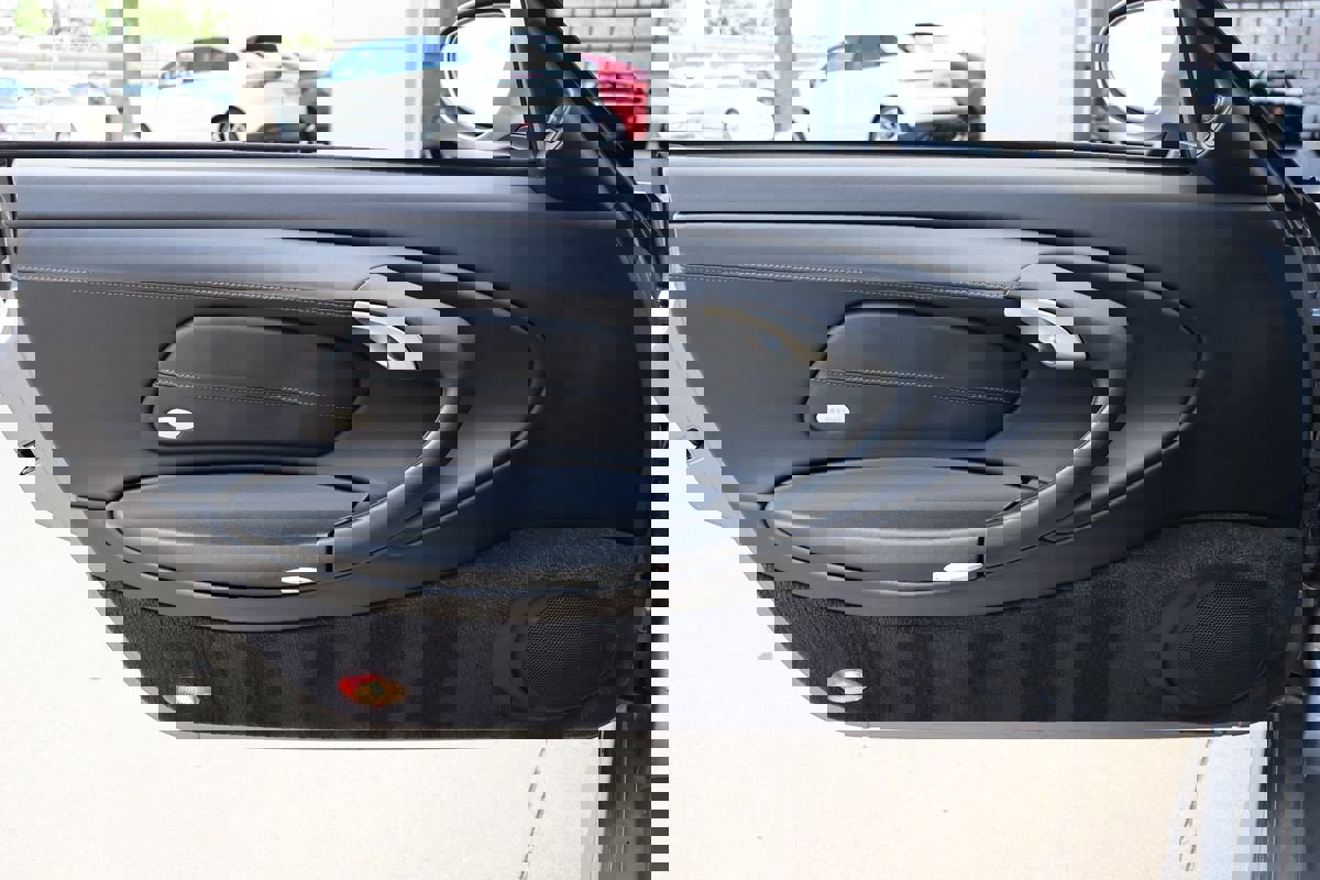 Used 2002 Porsche 911 Carrera image 37