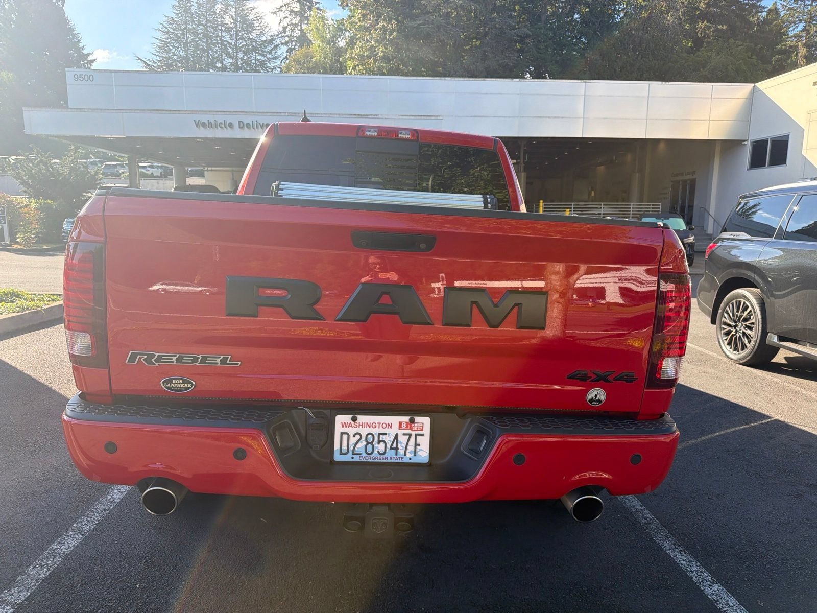 Used 2017 RAM 1500 Rebel w/ Luxury Group AWD/4WD image 9