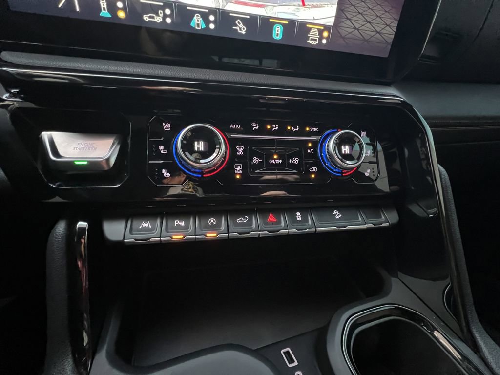 Used 2023 GMC Sierra 1500 AT4 w/ AT4 Premium Package image 26