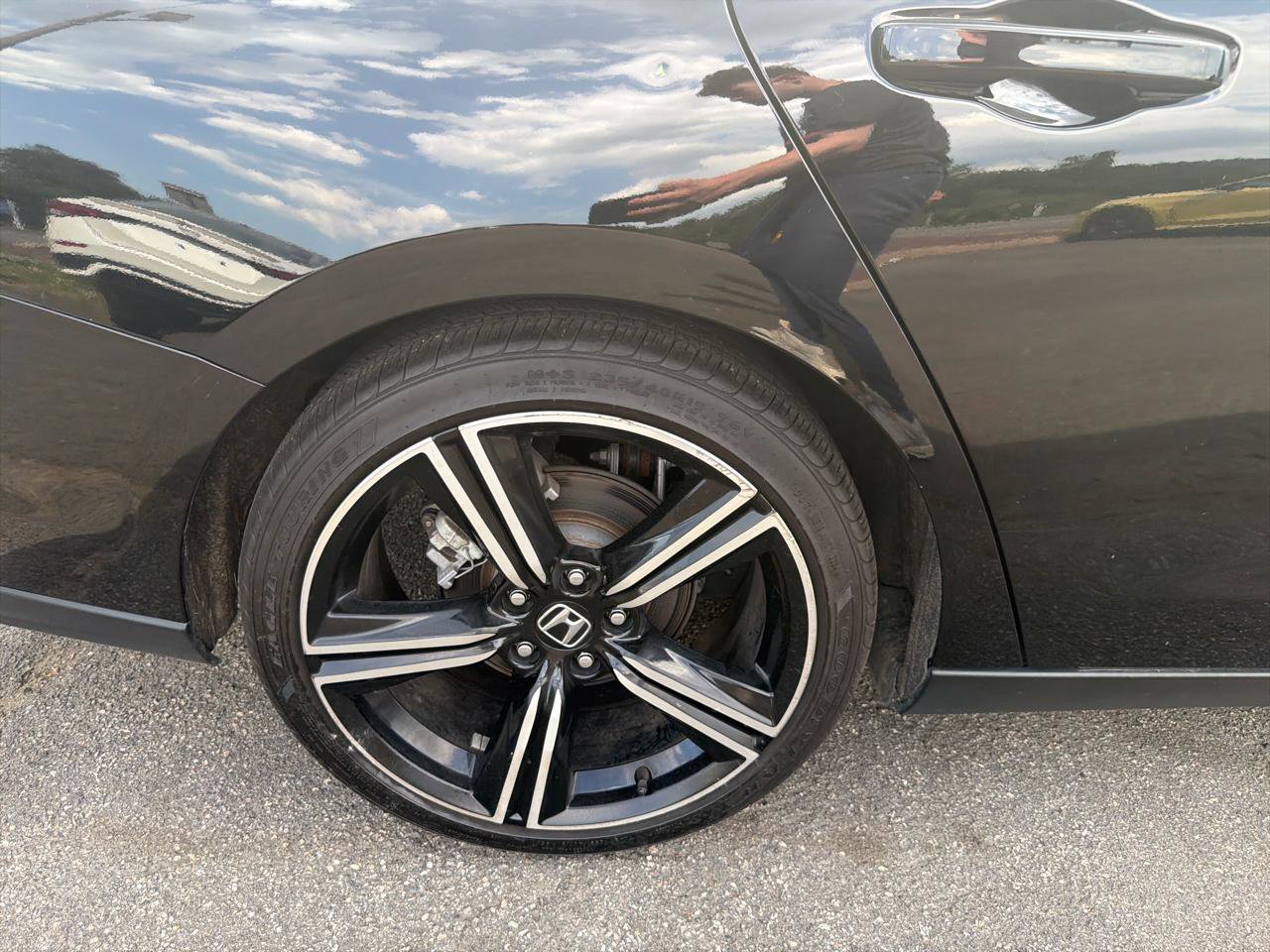 Used 2024 Honda Accord Sport image 5