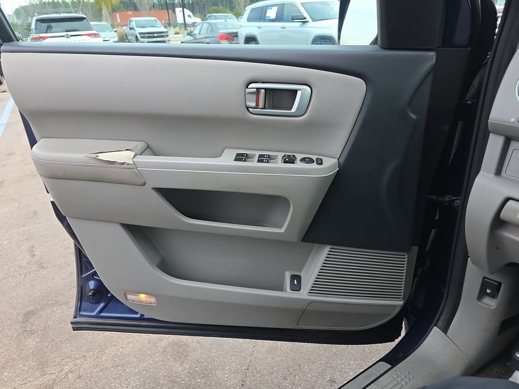 Used 2015 Honda Pilot EX-L image 33