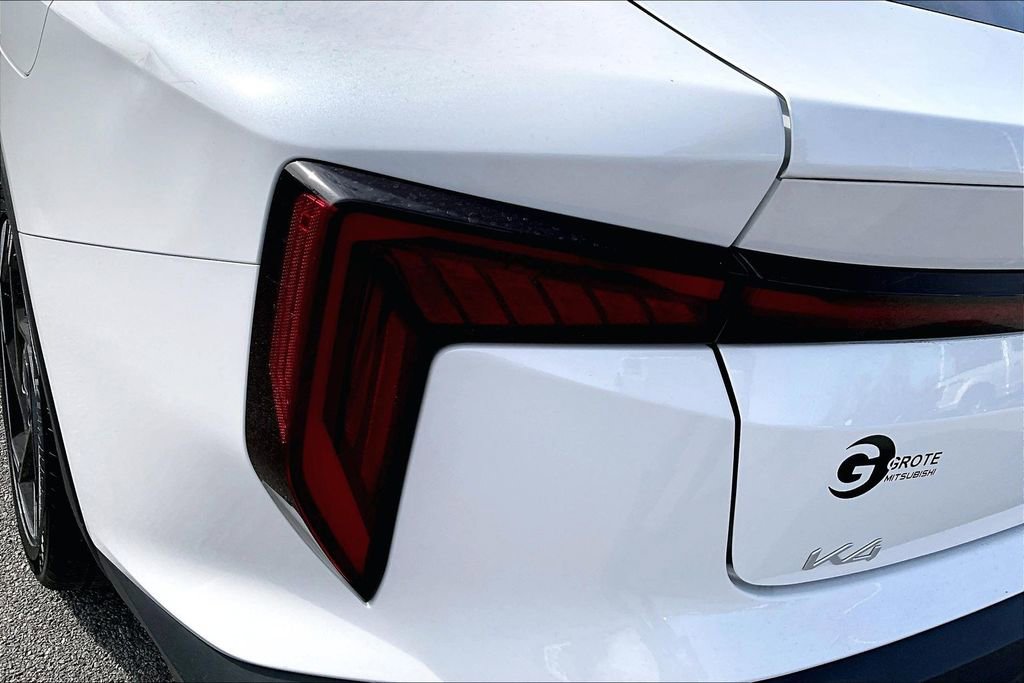 Used 2025 Kia K4 EX image 31