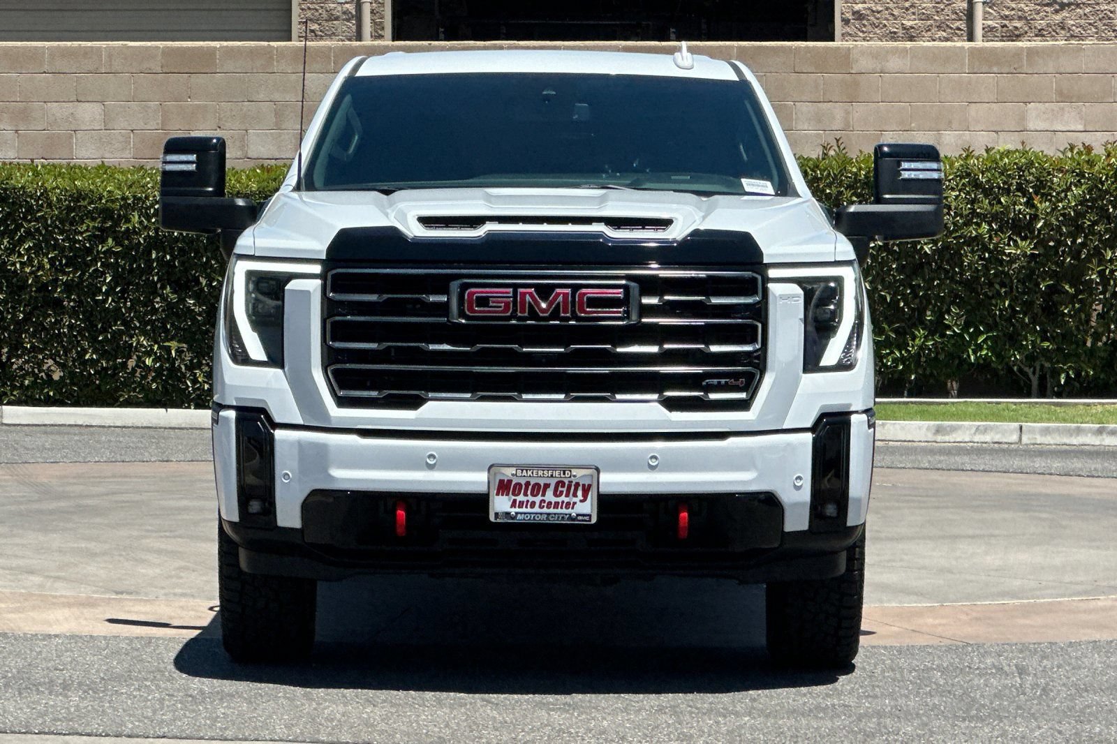 Certified 2025 GMC Sierra 2500 AT4 AWD/4WD image 9