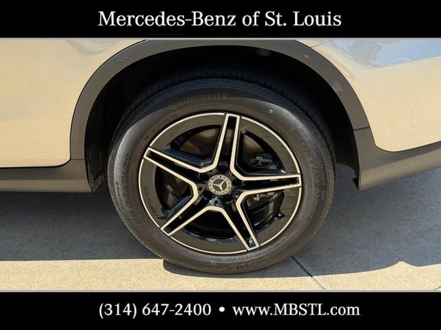 Used 2020 Mercedes-Benz GLC 300 4MATIC image 9