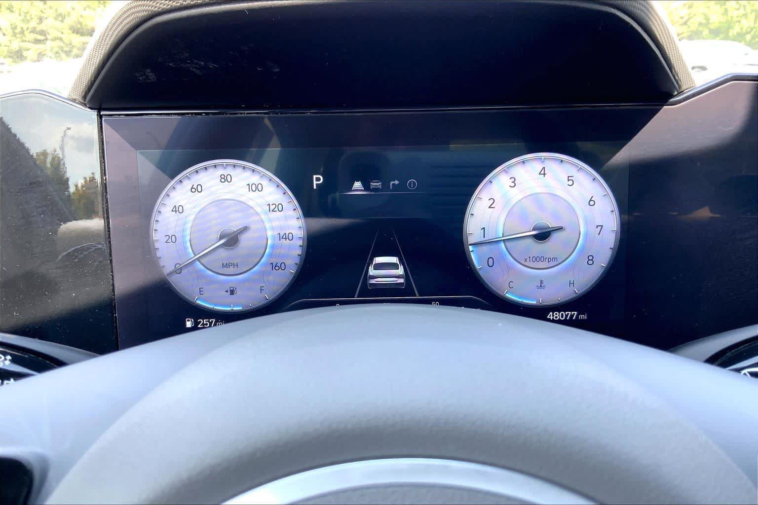 Used 2025 Hyundai Elantra SEL FWD image 25