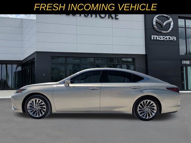 Used 2024 Lexus ES 350 Ultra Luxury FWD image 8
