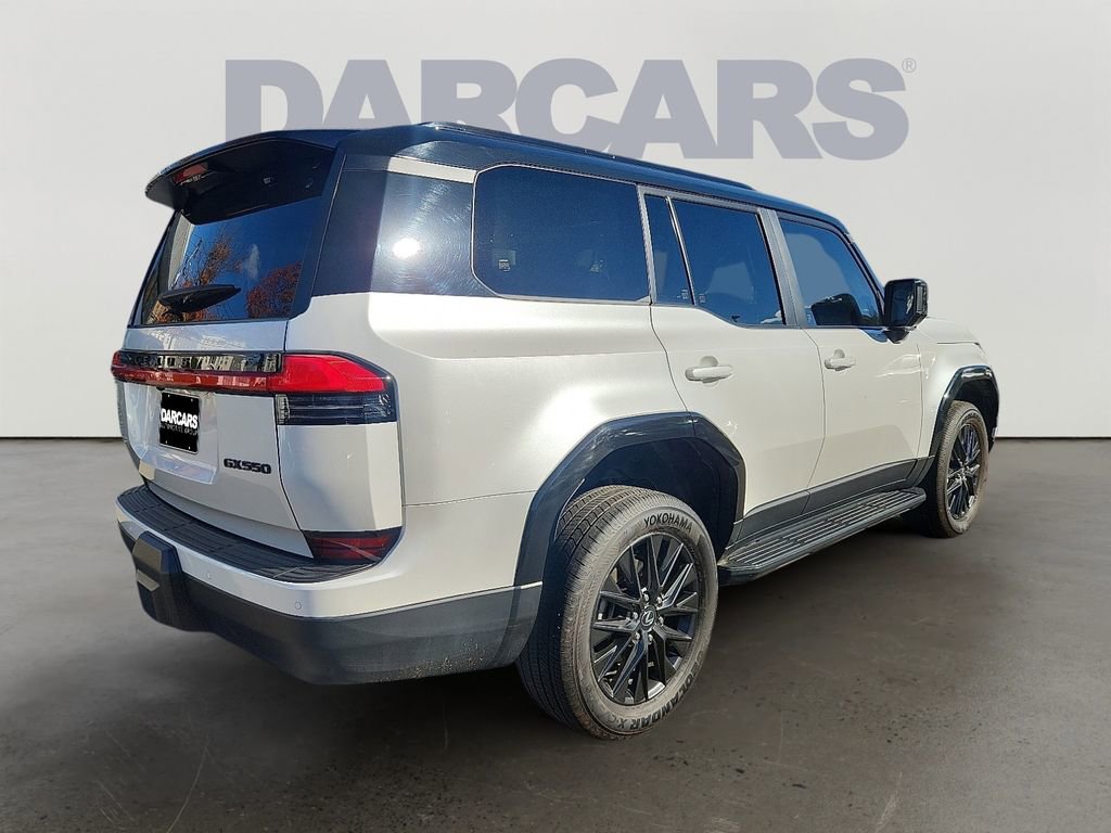 Used 2024 Lexus GX 550 image 6