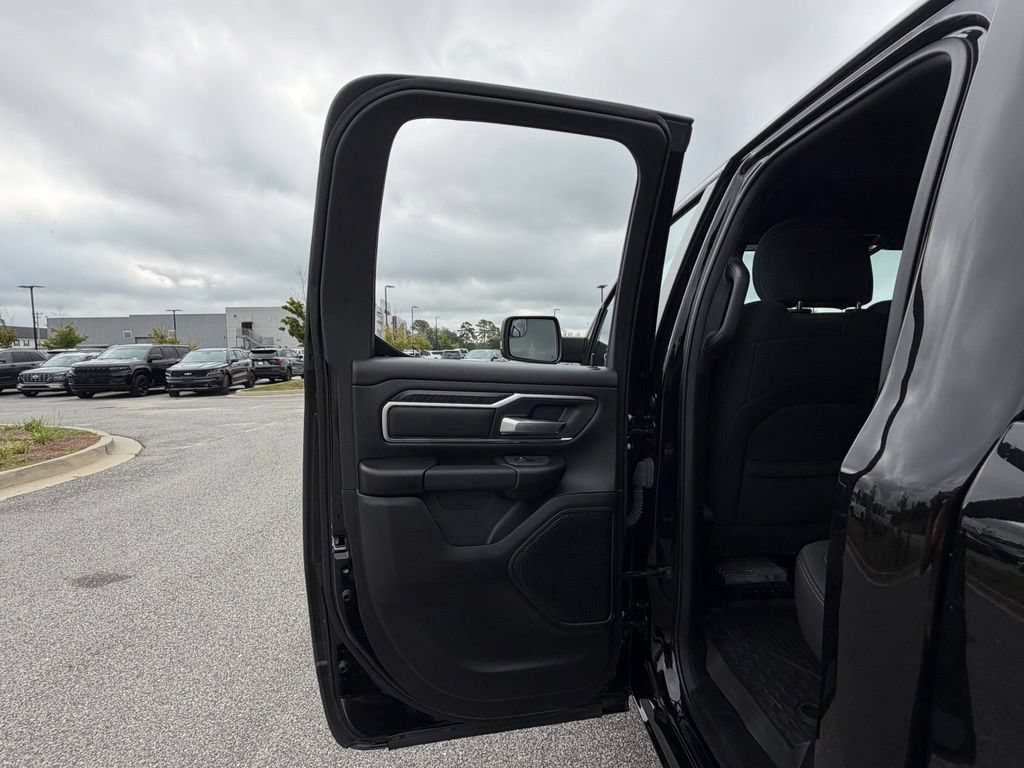 Used 2025 RAM 1500 Big Horn AWD/4WD image 61