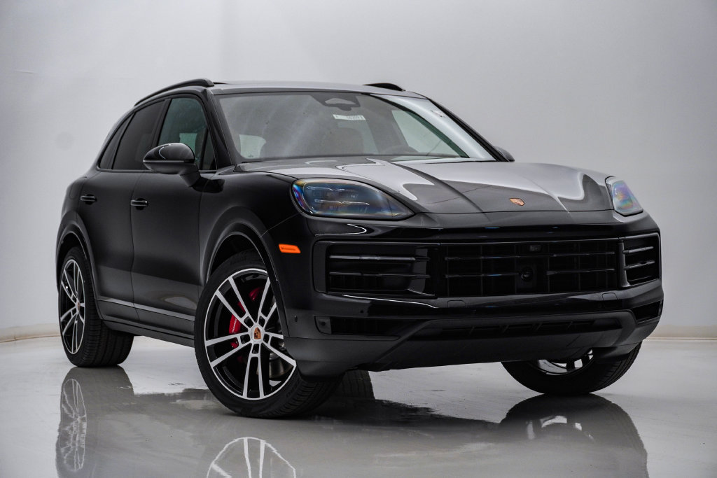 New 2026 Porsche Cayenne S AWD/4WD image 8