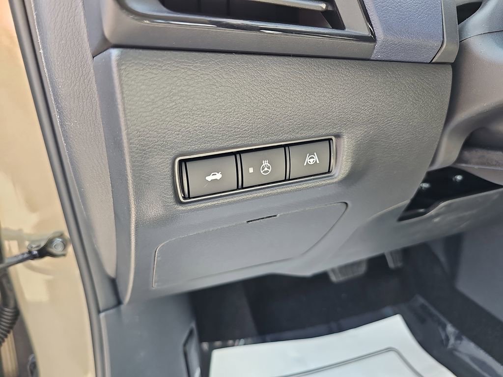 New 2026 Nissan Sentra SL w/ Floor Mat Package image 17