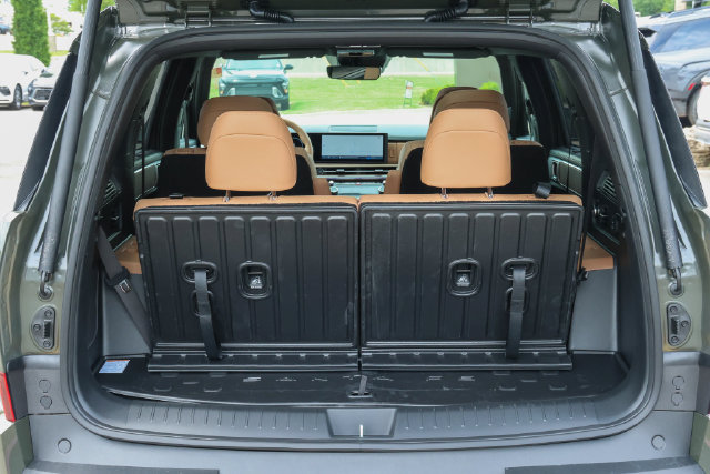 New 2026 Hyundai Santa Fe Limited AWD/4WD image 9