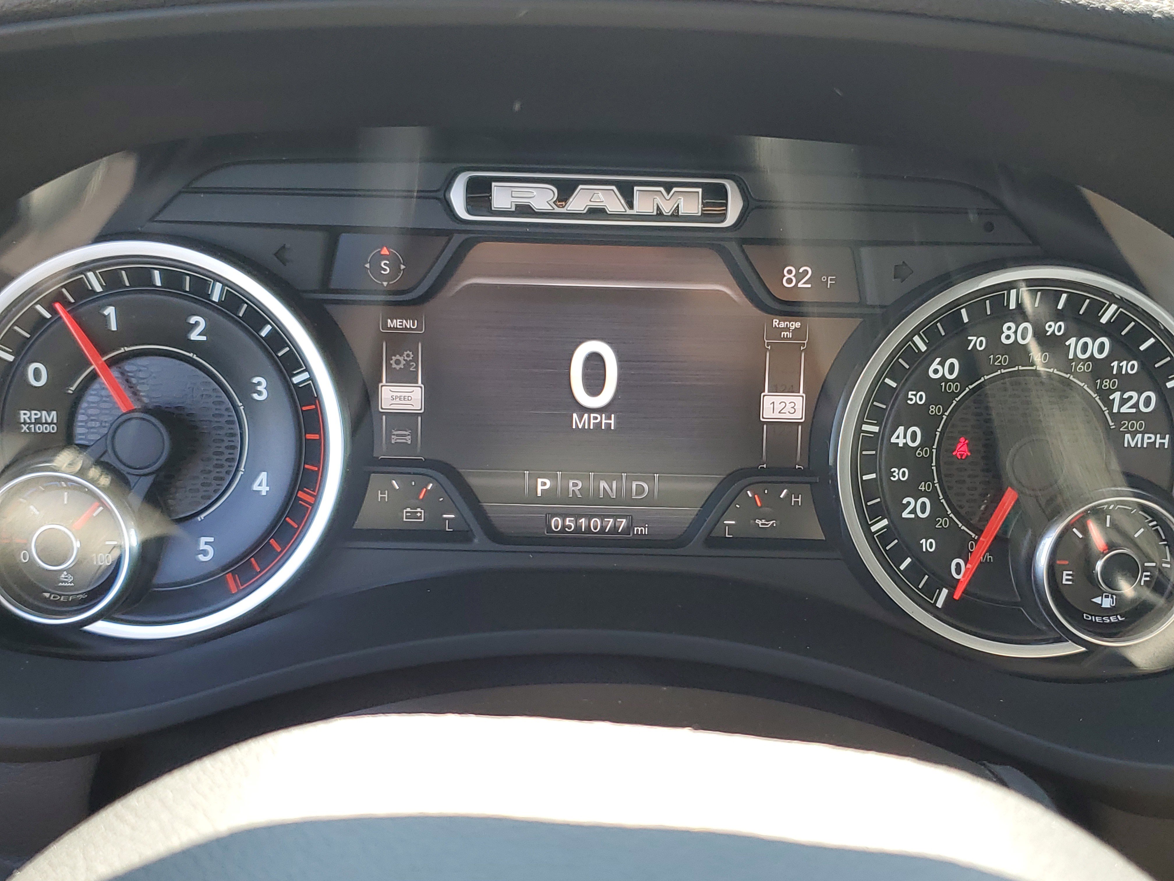 Used 2019 RAM 2500 Laramie w/ Black Appearance Package image 21