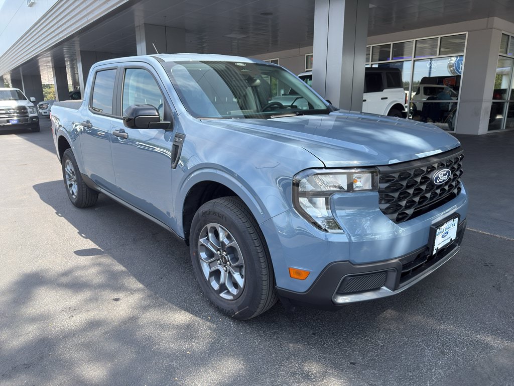 New 2026 Ford Maverick XLT w/ Equipment Group 301A