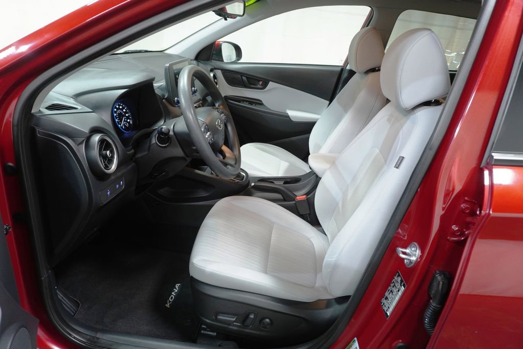 Certified 2023 Hyundai Kona SEL w/ Cargo Package AWD/4WD image 11
