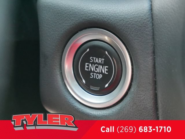 Used 2021 Chevrolet Suburban Z71 AWD/4WD image 33