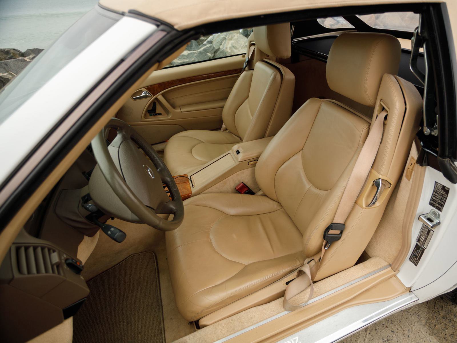 Used 2000 Mercedes-Benz SL 500 image 39