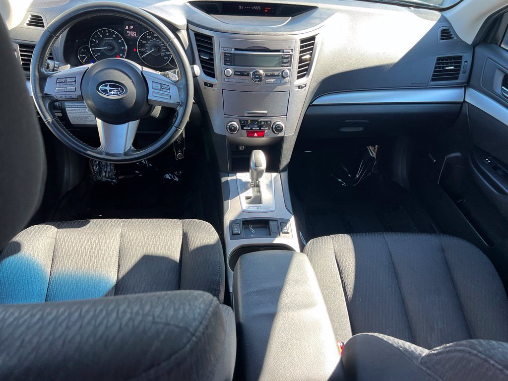 Used 2011 Subaru Outback 2.5i Premium AWD/4WD image 18