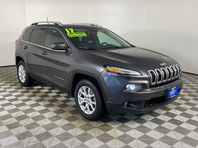 Used 2017 Jeep Cherokee Latitude w/ Comfort/Convenience Group image 27