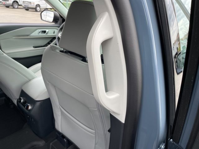 New 2026 Ford Explorer Active image 54