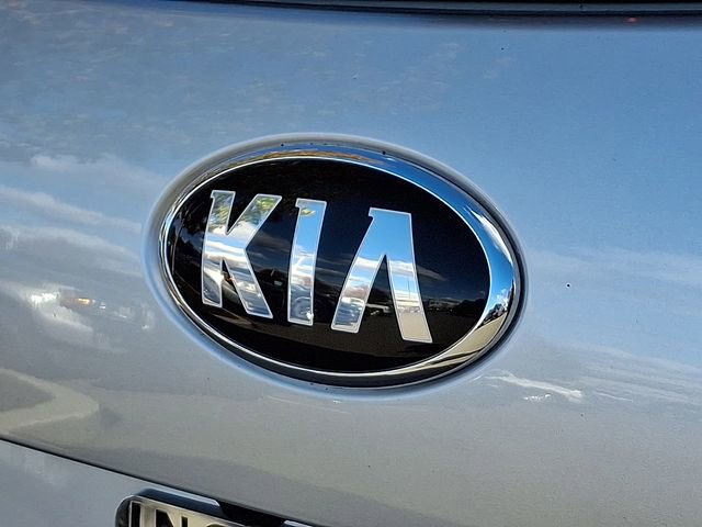 Used 2020 Kia Sorento S image 31