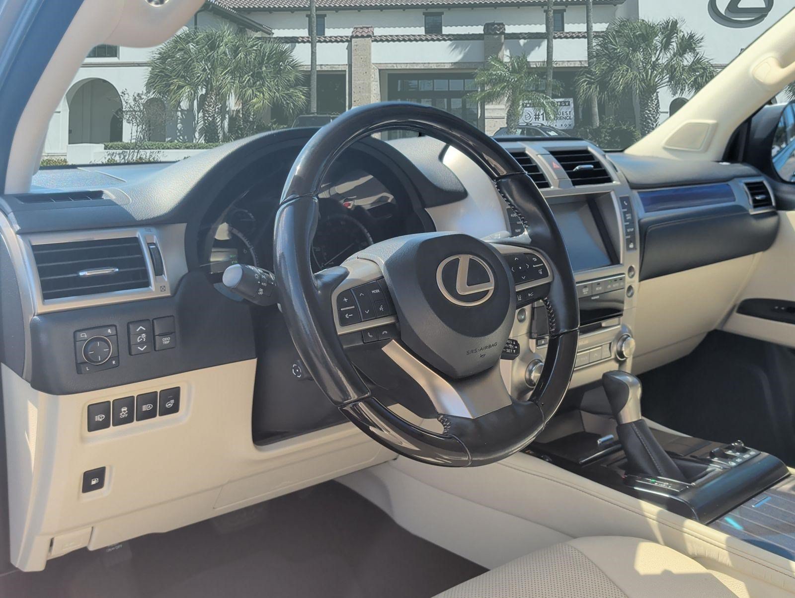 Used 2021 Lexus GX 460 Premium AWD/4WD image 12