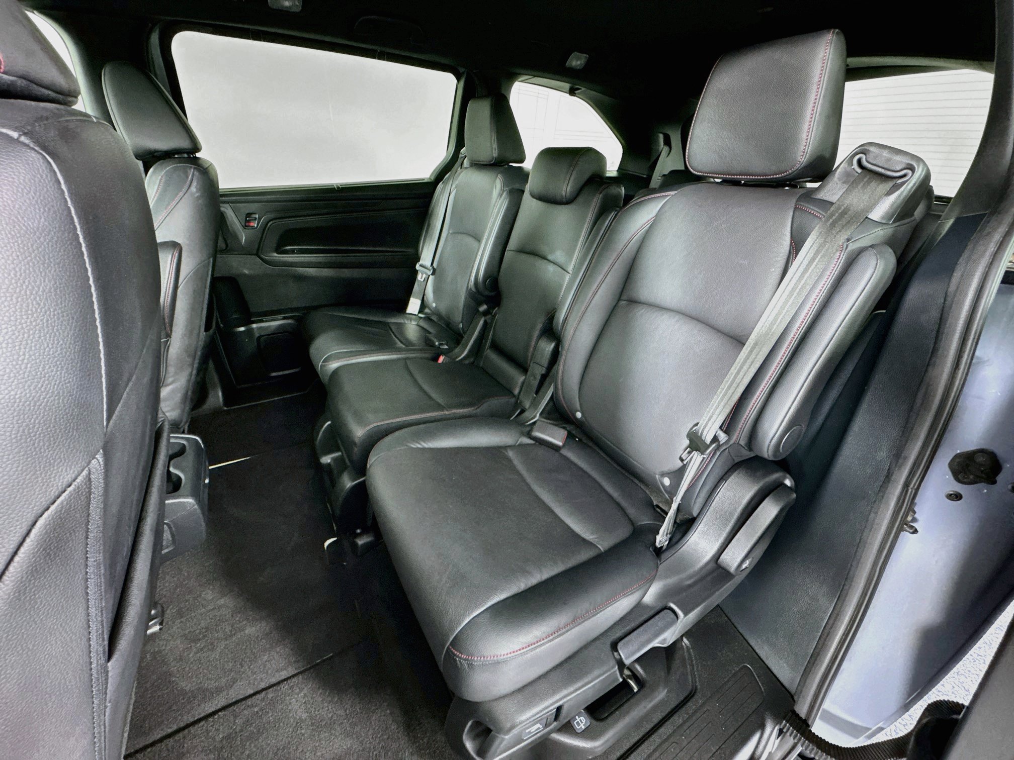 Certified 2024 Honda Odyssey Sport image 24