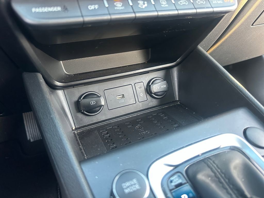 Used 2023 Hyundai Kona SEL w/ Convenience Package image 20