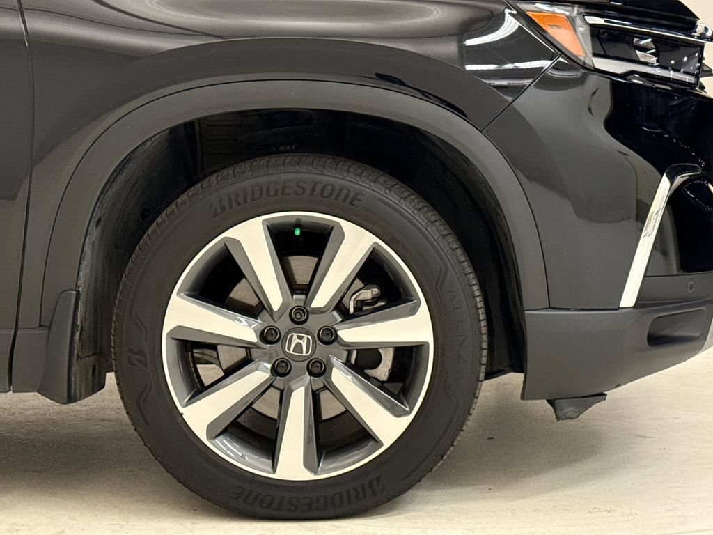 Certified 2024 Honda Pilot Elite image 6
