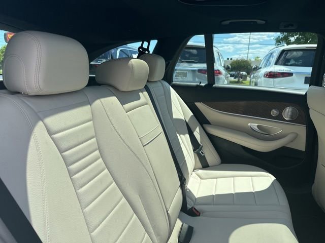 Used 2023 Mercedes-Benz E 450 4MATIC All-Terrain Wagon image 32