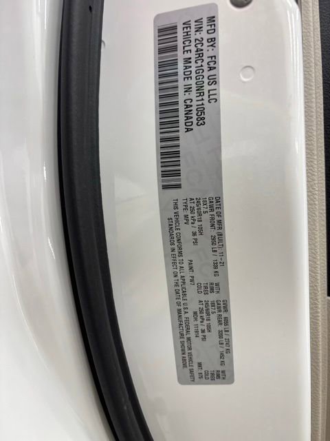 Used 2022 Chrysler Pacifica Limited image 31