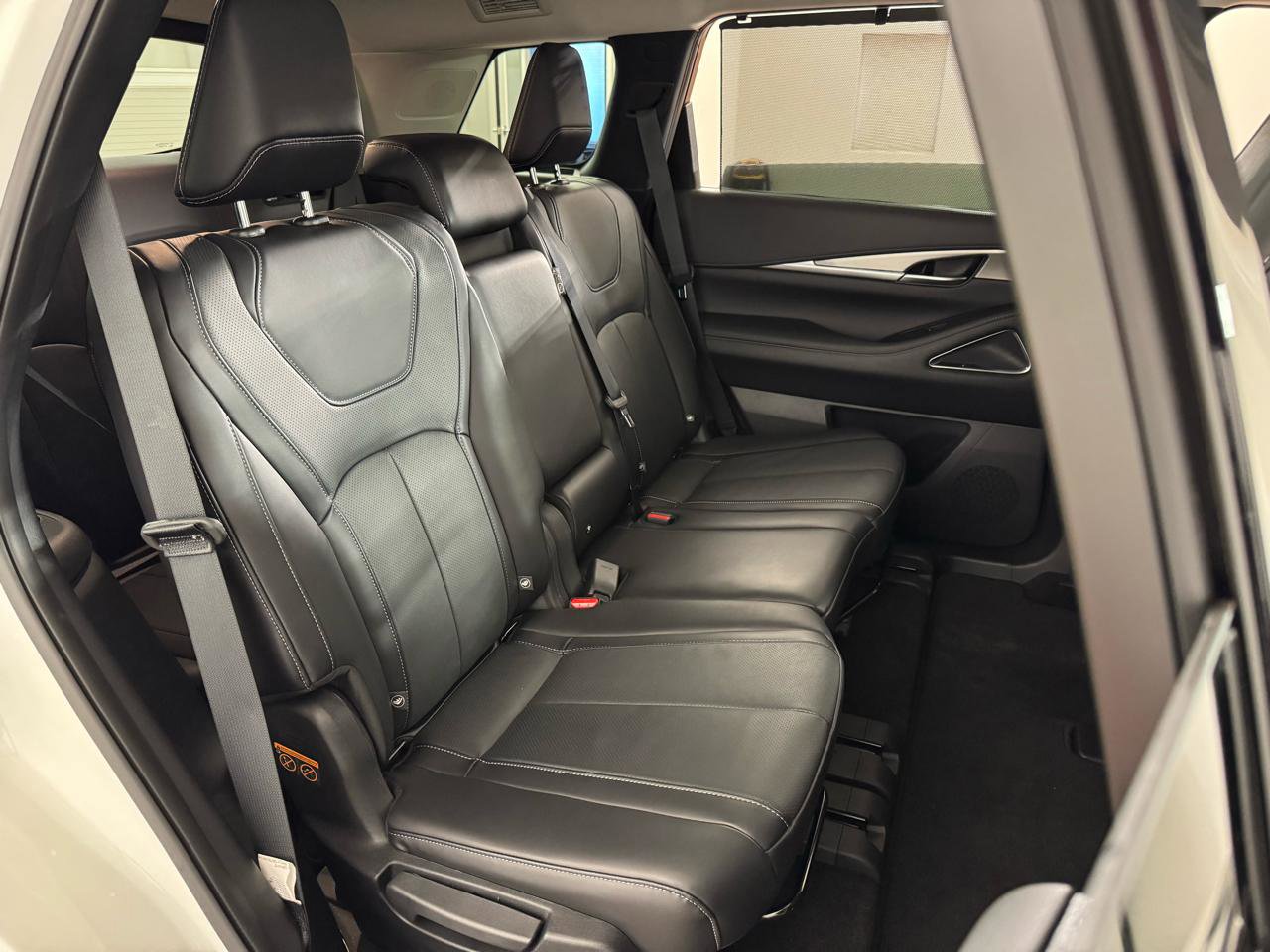 Used 2025 INFINITI QX60 Luxe AWD/4WD image 41