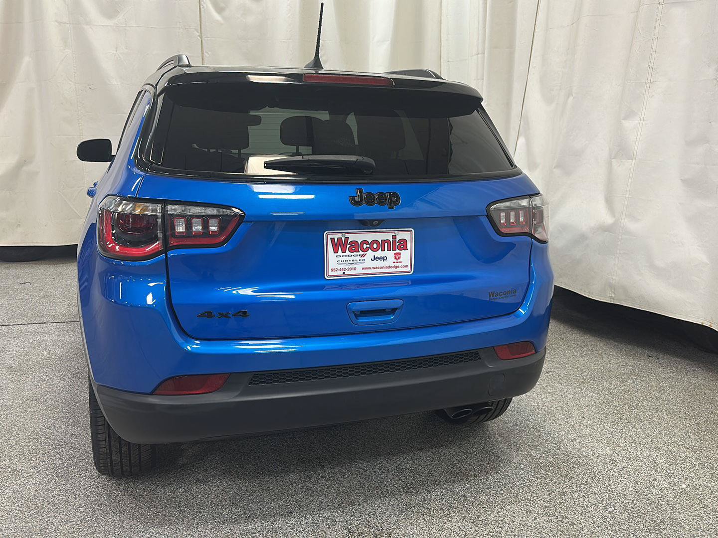 Used 2019 Jeep Compass Latitude AWD/4WD image 4