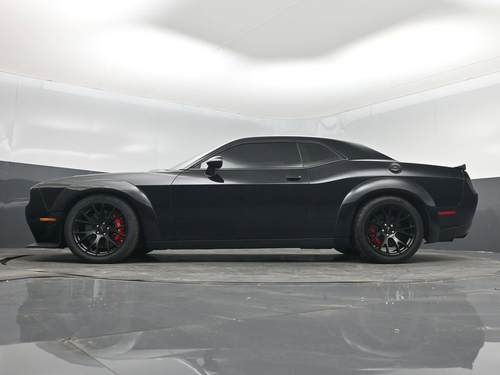 Used 2015 Dodge Challenger SRT Hellcat RWD image 15