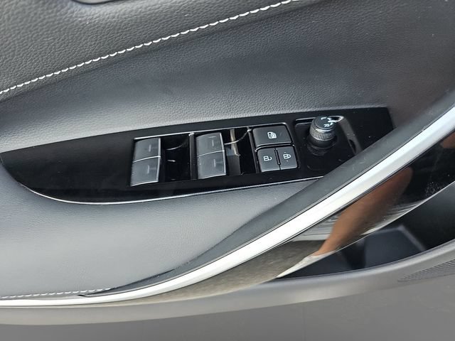 Used 2024 Toyota Corolla XSE FWD image 28