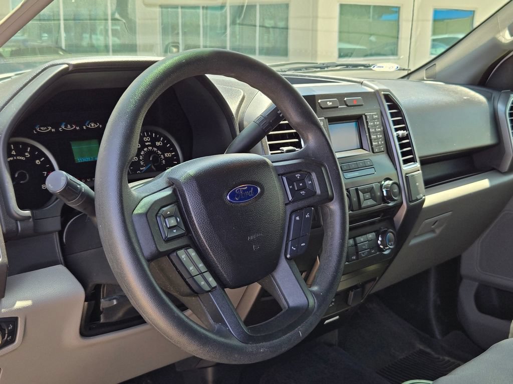 Used 2015 Ford F150 XLT AWD/4WD image 25