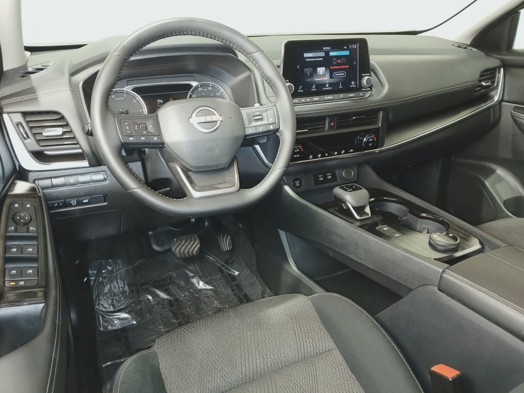 Used 2026 Nissan Rogue SV AWD/4WD image 9