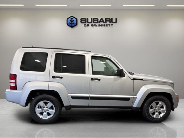 Used 2011 Jeep Liberty Sport image 6